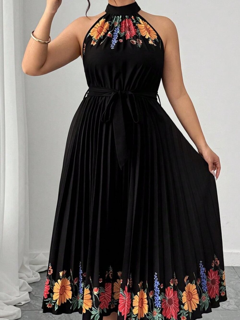 Multicolor Elegant Women's Floral Print Ruched Waist Cinched Halter Dress - Picture 3 of 7